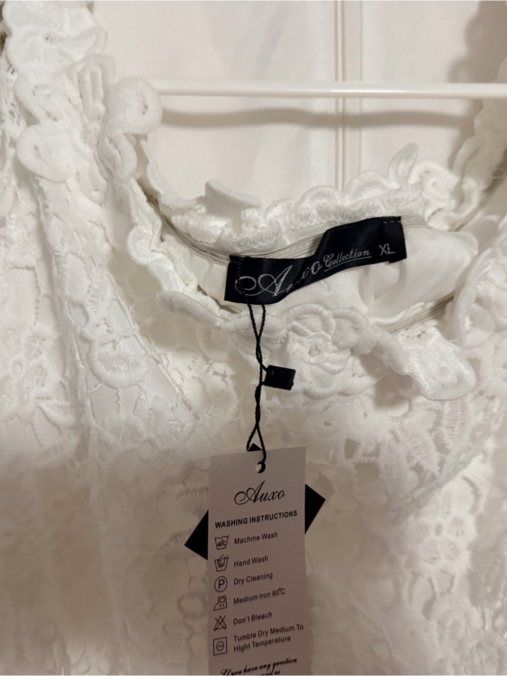 Auxo White Lace dress